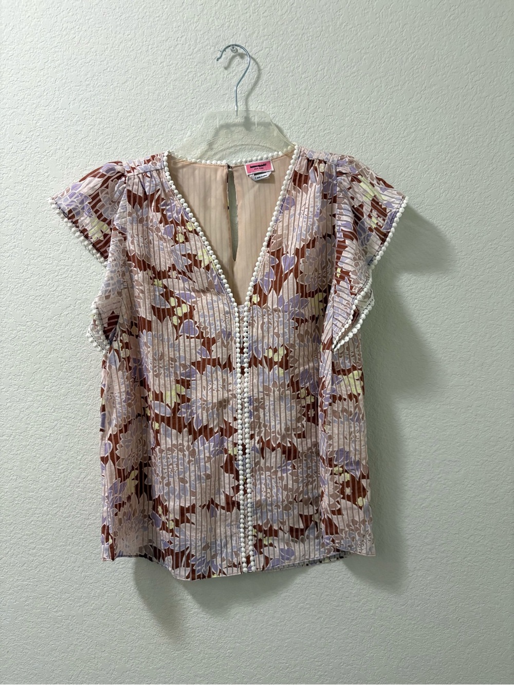 Kate Spade floral flutter sleeve top pink boho crotched trimmed size L NWOT